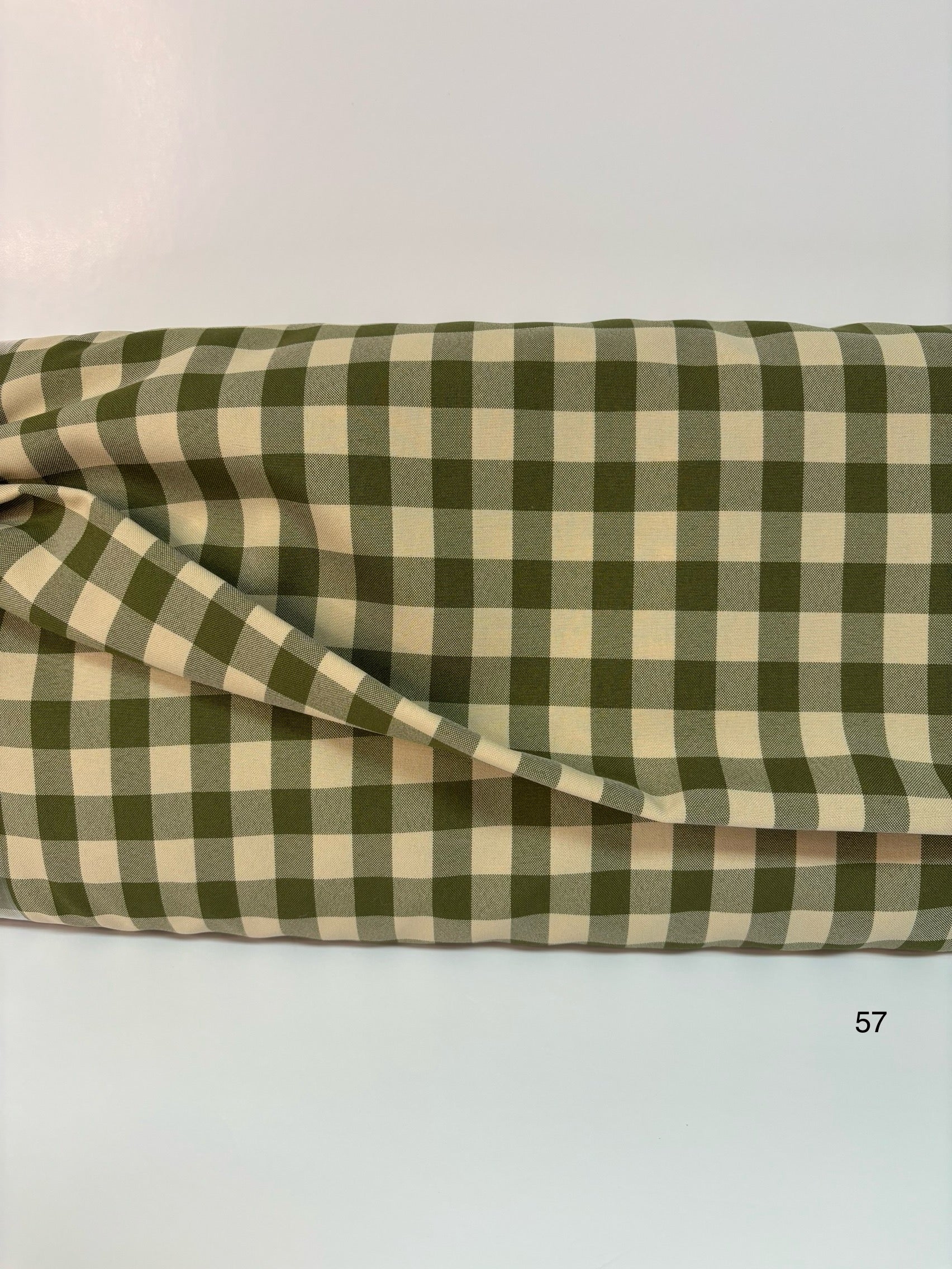 Polyester (nappe) carreaux olive